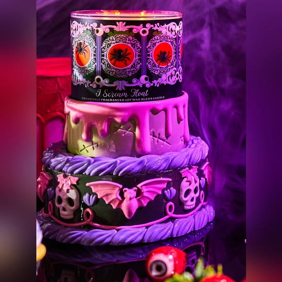 Bath & Body Works Halloween Cake Pedestal 3-Wick Candle Holder Pastel Color - Picture 4 of 4